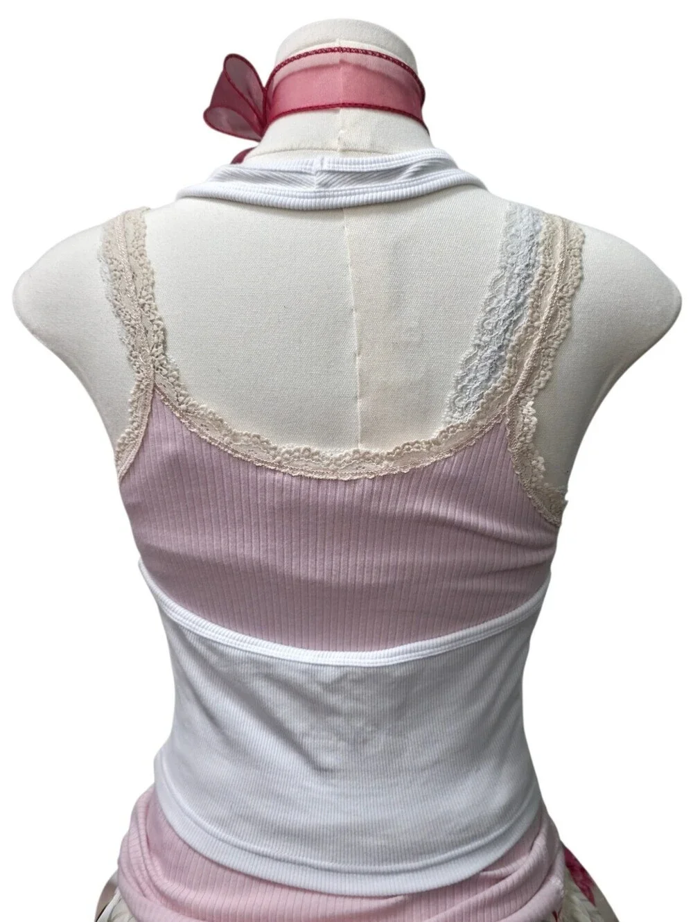 Sweet Chilling cotton ribbed halter neck top - Picture 2 of 5
